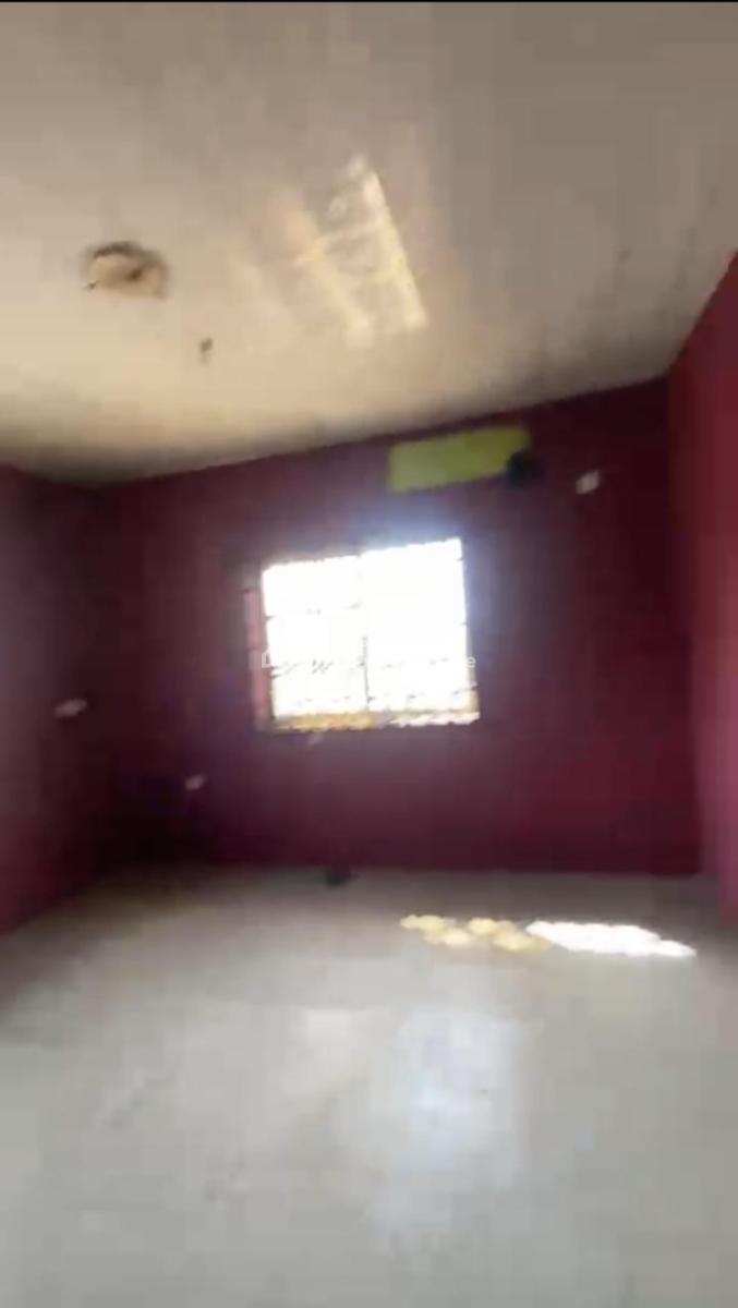 Lovely 3bedroom Flat, Ifako, Gbagada, Lagos, Flat / Apartment for Rent
