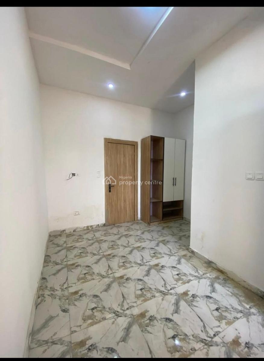 Spacious Wellbuilt 4bedroom Terrace with Bq ,2mins Drive to Expressway, Ajah, Lagos, Terraced Duplex for Sale