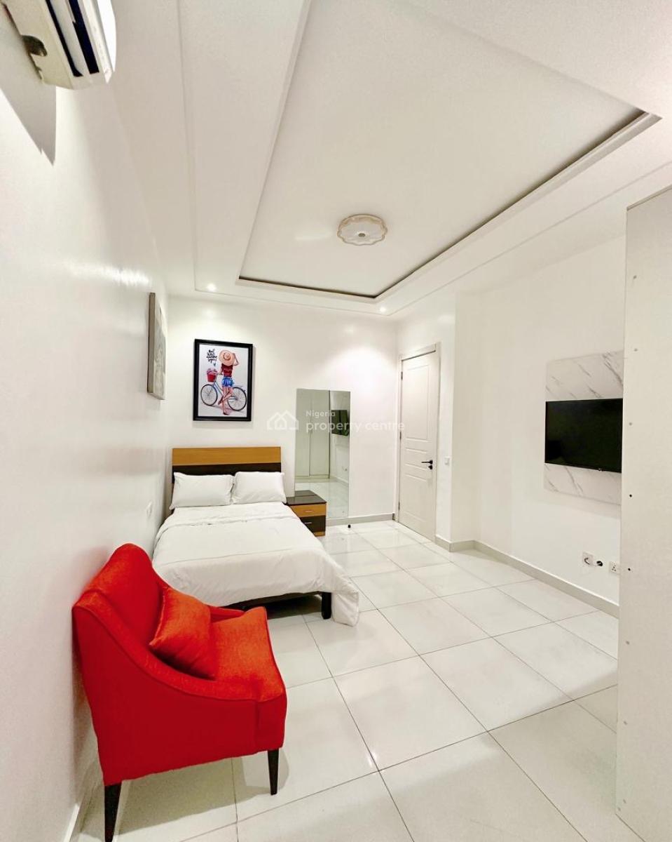 4 Bedroom Fully Serviced Terrace Apartment with Swimming Pool and Gym, Ologolo, Lekki, Lagos, Terraced Duplex for Sale