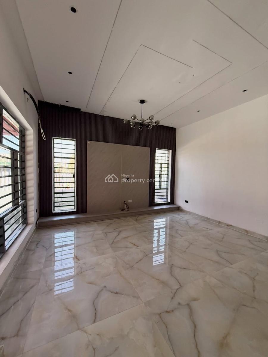 3 Bedroom Apartment with En-suite Rooms, Ologolo, Lekki, Lagos, Flat / Apartment for Rent