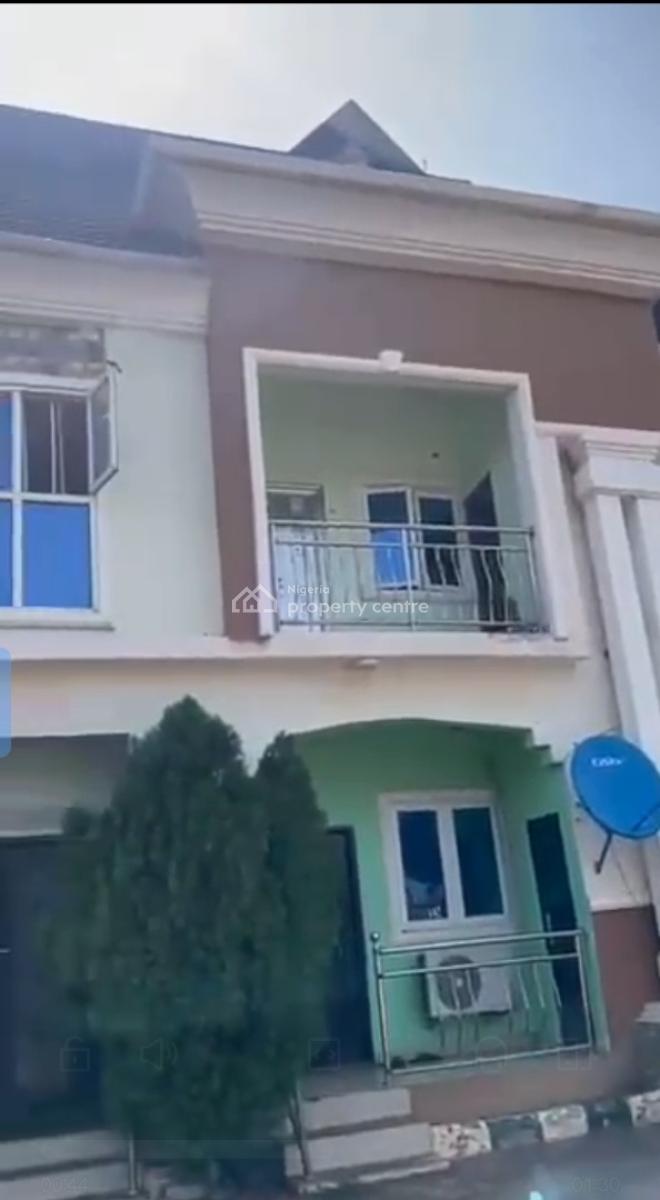 4 Flats of 3 Bedroom, Near Morzi Hotel. Ugbor Gra. Benin City, Oredo, Edo, House for Sale