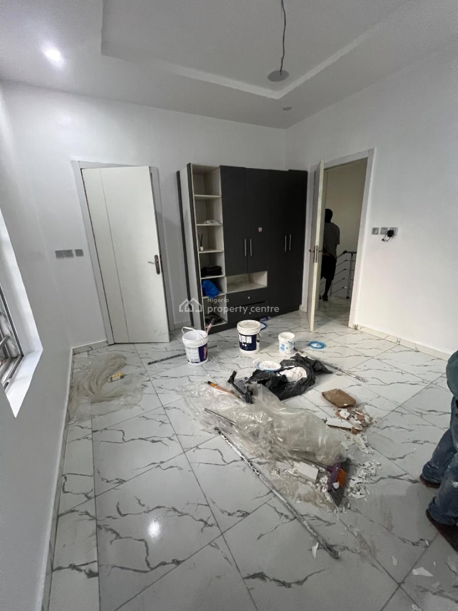 Super-clean Studio in Osapa London Estate, Osapa London Estate, Osapa, Lekki, Lagos, Self Contain (single Rooms) for Rent