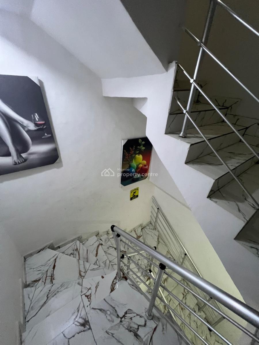 Super-clean Studio in Osapa London Estate, Osapa London Estate, Osapa, Lekki, Lagos, Self Contain (single Rooms) for Rent