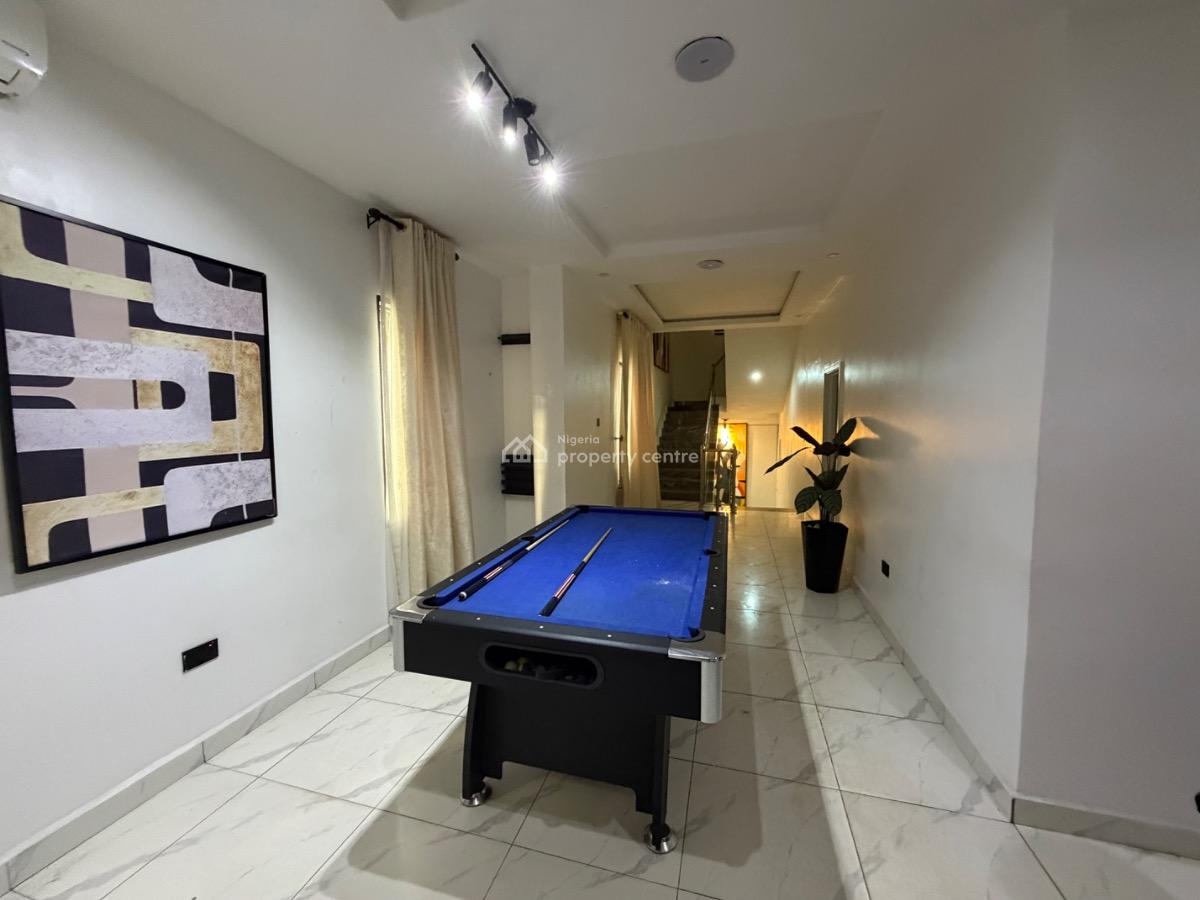 Luxury 4 Bedroom Terrace Duplex, Guzape District, Abuja, Terraced Duplex for Rent