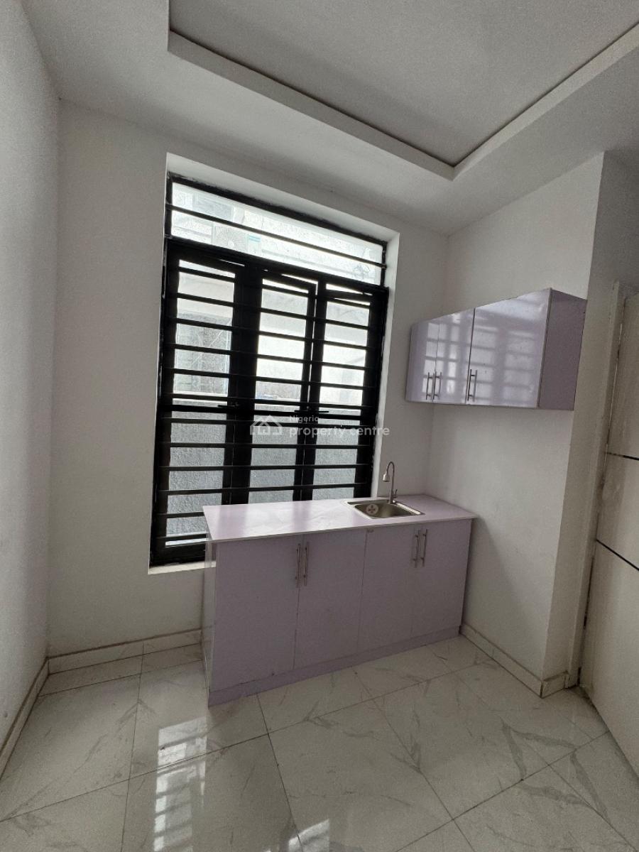 Self Contain Studio, Ikota, Lekki, Lagos, Self Contain (single Rooms) for Rent