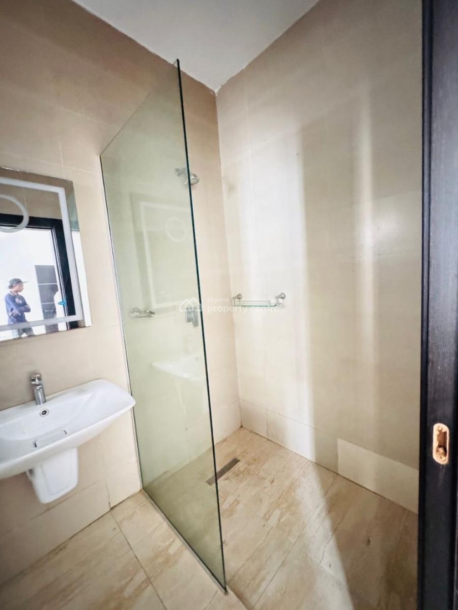 Well Maintained Self-service 4-bedroom Semi-detached House with 2-room, Phase 1, Lekki, Lagos, Semi-detached Duplex for Rent