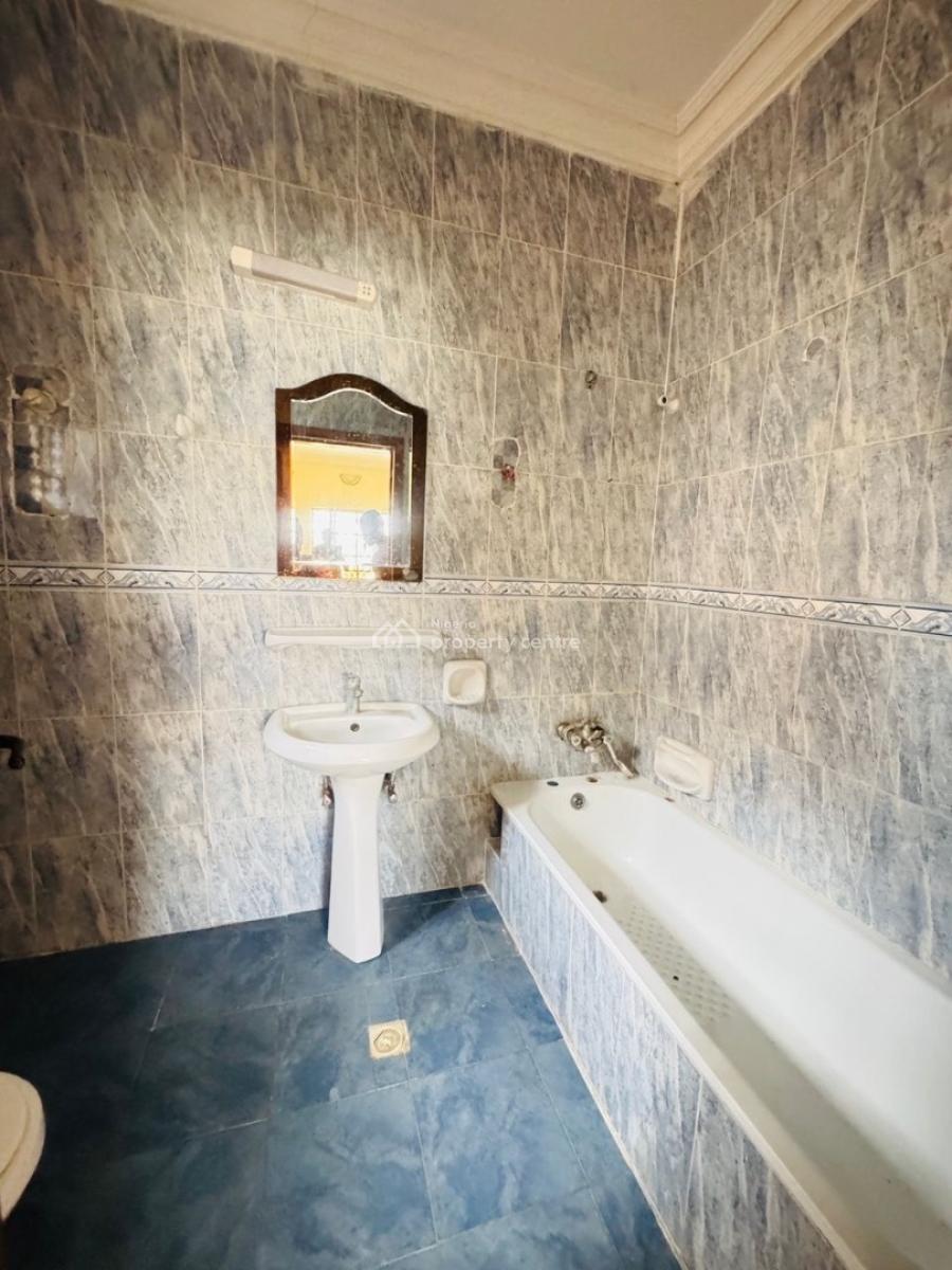 Newly Built 4 Bedroom Serviced Semi Detached House with Bq, Chevron, Lekki, Lagos, Semi-detached Duplex for Rent