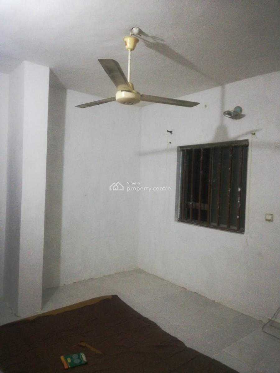 Selfcontain, Wuse, Abuja, Self Contain (single Rooms) for Rent