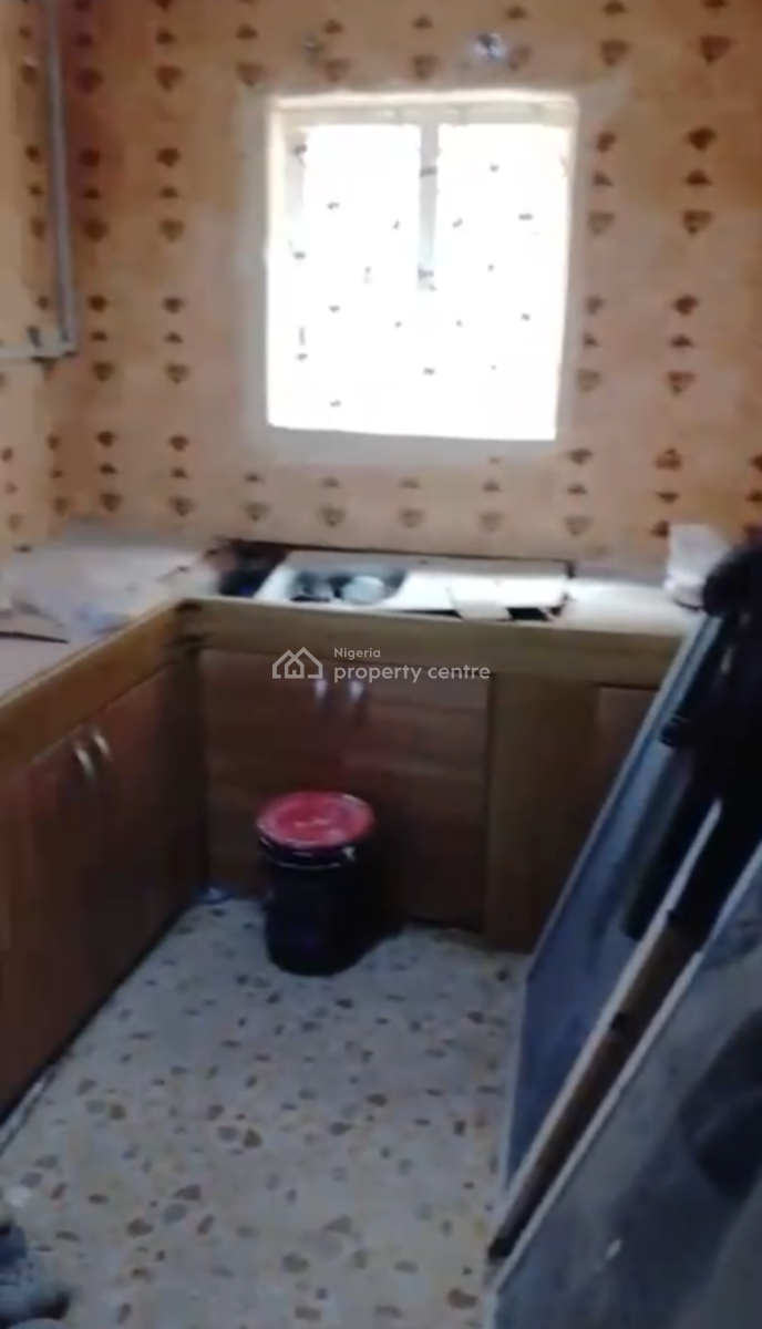 Spacious 3 Bedroom Flat, Gated Street, Ojota, Lagos, Flat / Apartment for Rent