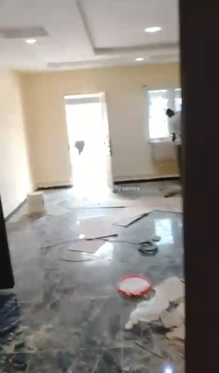 Spacious 3 Bedroom Flat, Gated Street, Ojota, Lagos, Flat / Apartment for Rent