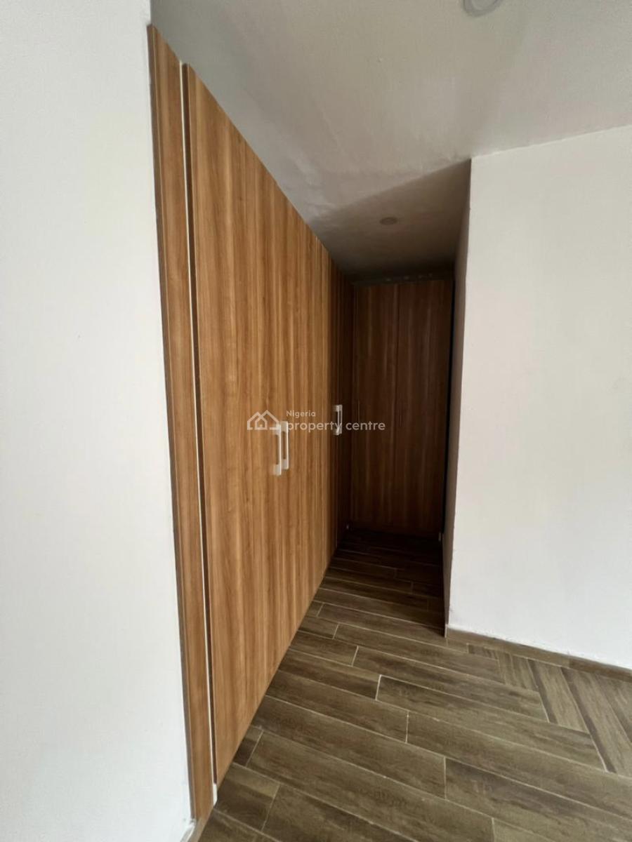 Well Built & Affordable 4 Bedroom Terrace with Bq in a Serene Location, Lekki Phase 1, Lekki, Lagos, Terraced Duplex for Sale