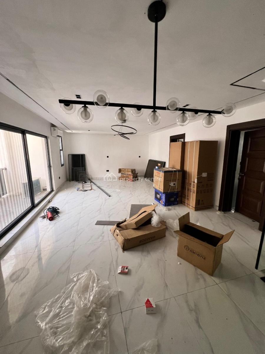 Contemporary 4 Bedroom Terrace Duplex with Ante Room, Garage, Varanda, Lekki Phase 1, Lekki, Lagos, Terraced Duplex for Sale