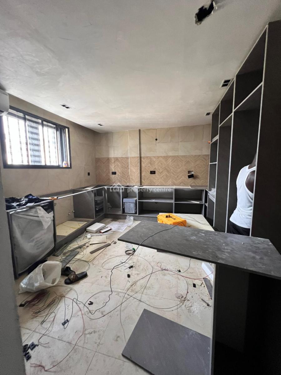 Contemporary 4 Bedroom Terrace Duplex with Ante Room, Garage, Varanda, Lekki Phase 1, Lekki, Lagos, Terraced Duplex for Sale