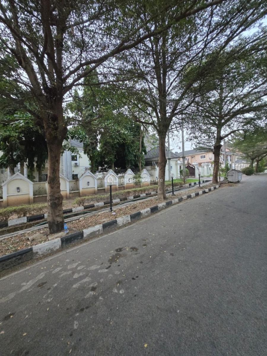 13rooms Converted Guest House in Citec Villas 4th Avenue, 4th Avenue Citec Villas, Gwarinpa, Abuja, Detached Duplex for Sale