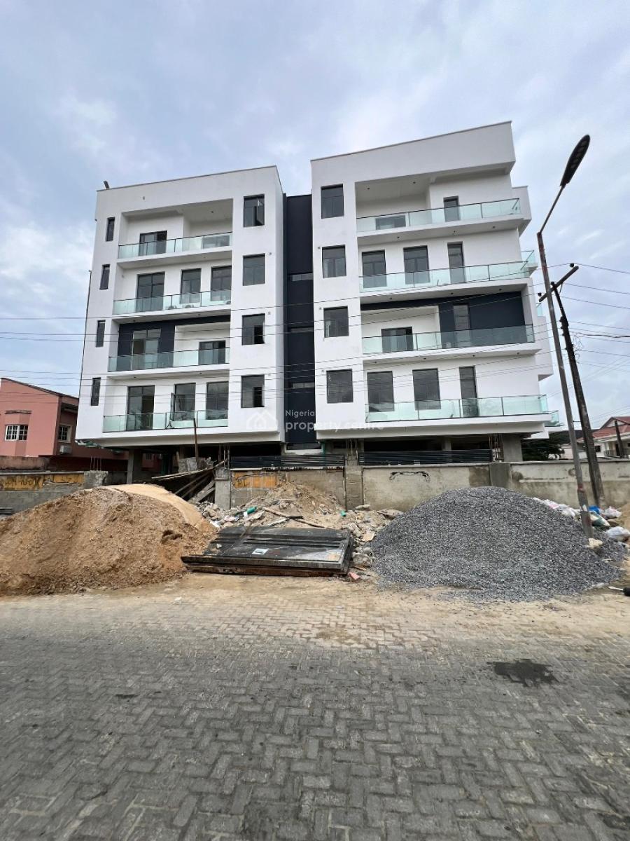 Spacious 2 Bedroom Apartment with  Bq, Swimming Pool, Gym and Elevator, Lekki Phase 1, Lekki, Lagos, Flat / Apartment for Sale