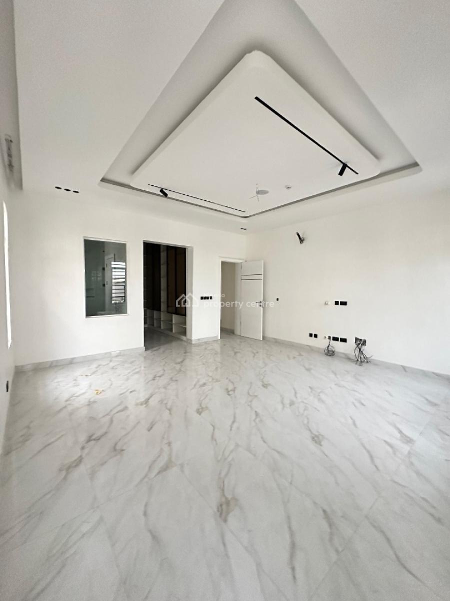 Elegant 4 Bedroom Penthouse with 10kv Lithium Inverter, Bq, Smart Home, Lekki Phase 1, Lekki, Lagos, Block of Flats for Sale