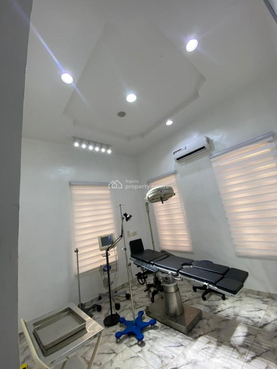 5bedroom Fully Detach, Chevron, Lekki, Lagos, Flat / Apartment for Sale