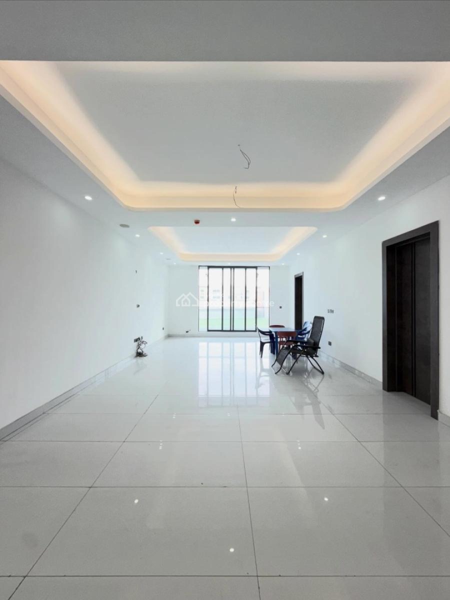 Service 2 Bedroom Apartment with Gym, Lekki Phase 1, Lekki Phase 1, Lekki, Lagos, Block of Flats for Sale