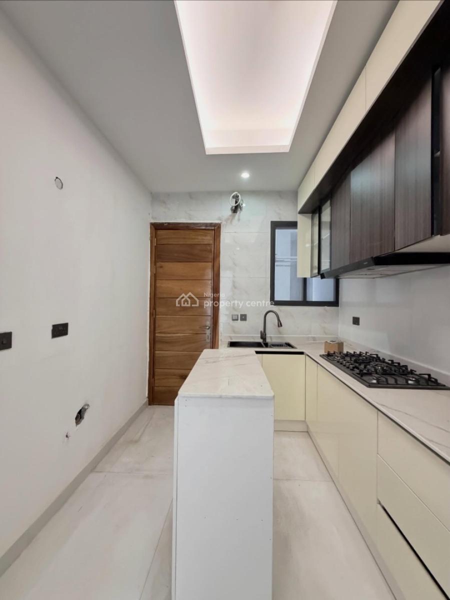 Service 2 Bedroom Apartment with Gym, Lekki Phase 1, Lekki Phase 1, Lekki, Lagos, Block of Flats for Sale