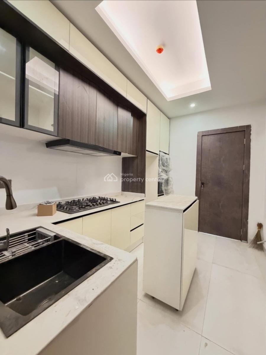 Service 2 Bedroom Apartment with Gym, Lekki Phase 1, Lekki Phase 1, Lekki, Lagos, Block of Flats for Sale