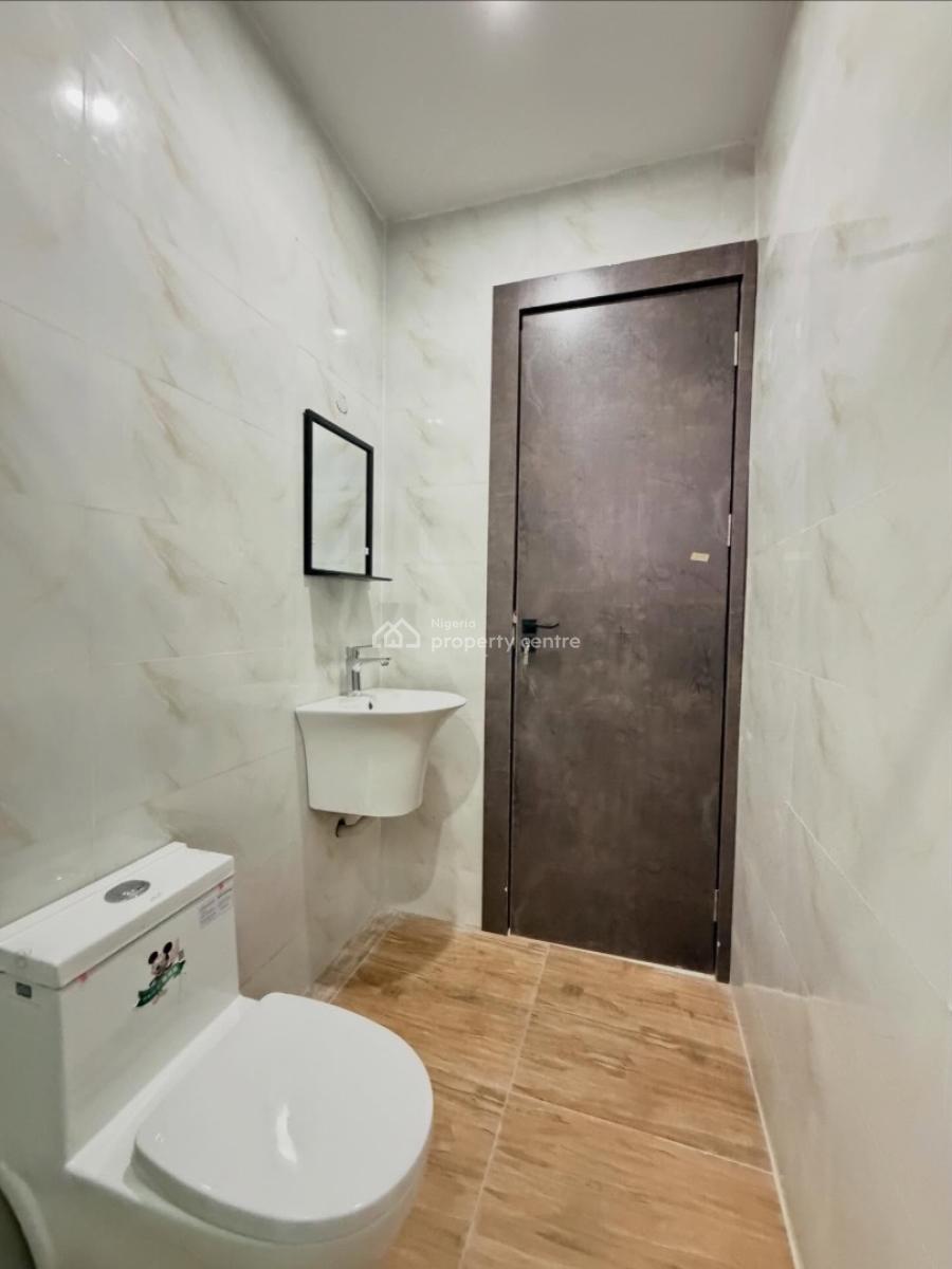 Service 2 Bedroom Apartment with Gym, Lekki Phase 1, Lekki Phase 1, Lekki, Lagos, Block of Flats for Sale