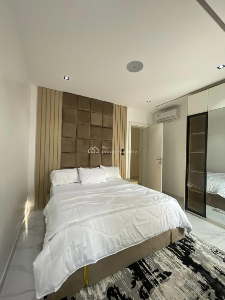 Elegant 2 Bedroom Apartment with Gym, Pool and Elevator, Lekki Phase 1, Lekki, Lagos, Flat / Apartment for Sale