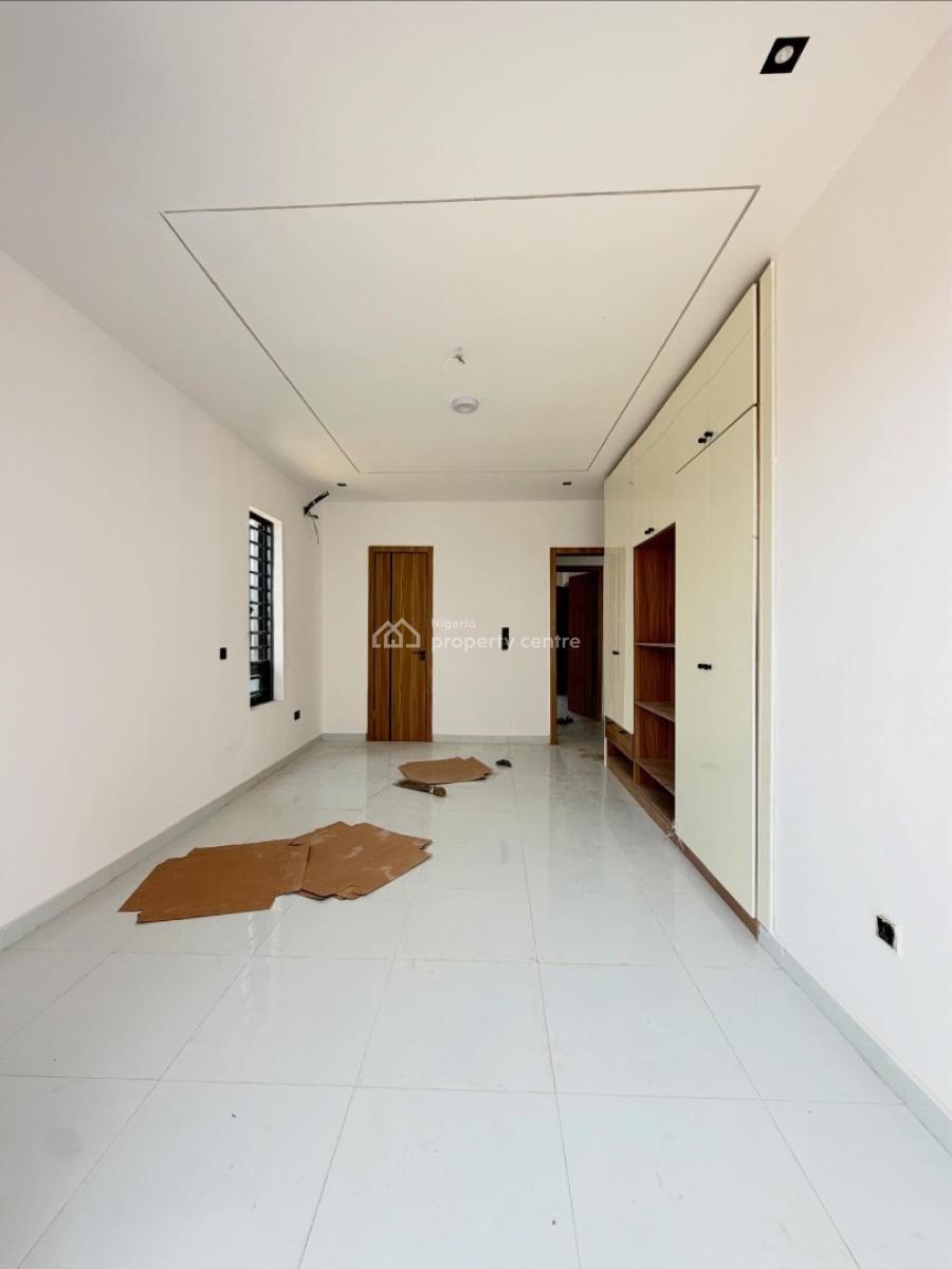 Serviced 2 Bedroom Apartment with Bq, Vgc, Vgc, Lekki, Lagos, Block of Flats for Sale