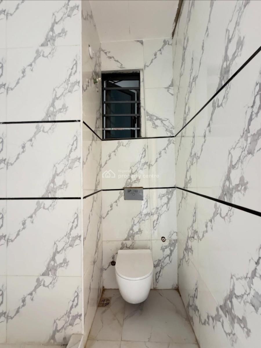 Serviced 2 Bedroom Apartment with Bq, Vgc, Vgc, Lekki, Lagos, Block of Flats for Sale