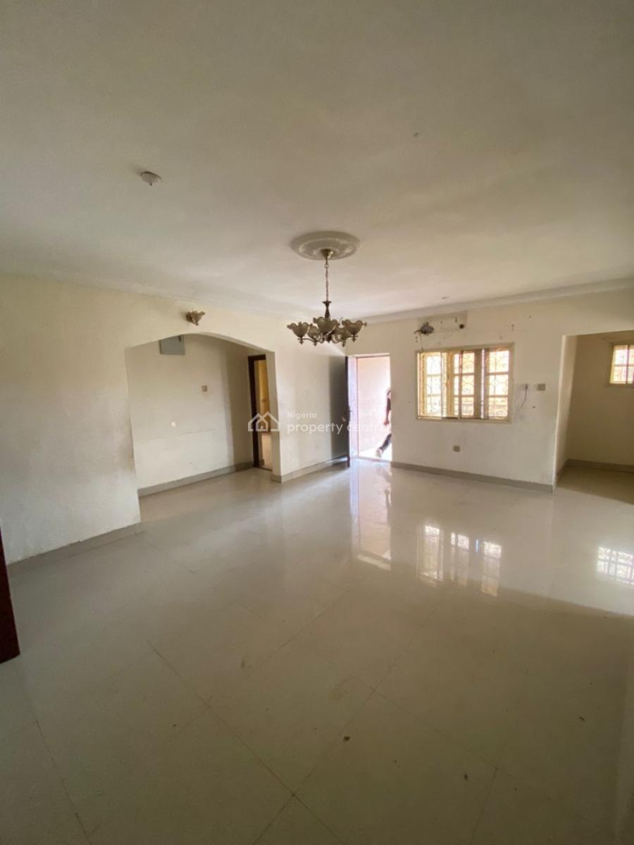 Executive 2bedrooms Luxury Apartment, Fountain Estate, Ipaja, Lagos, Flat / Apartment for Rent