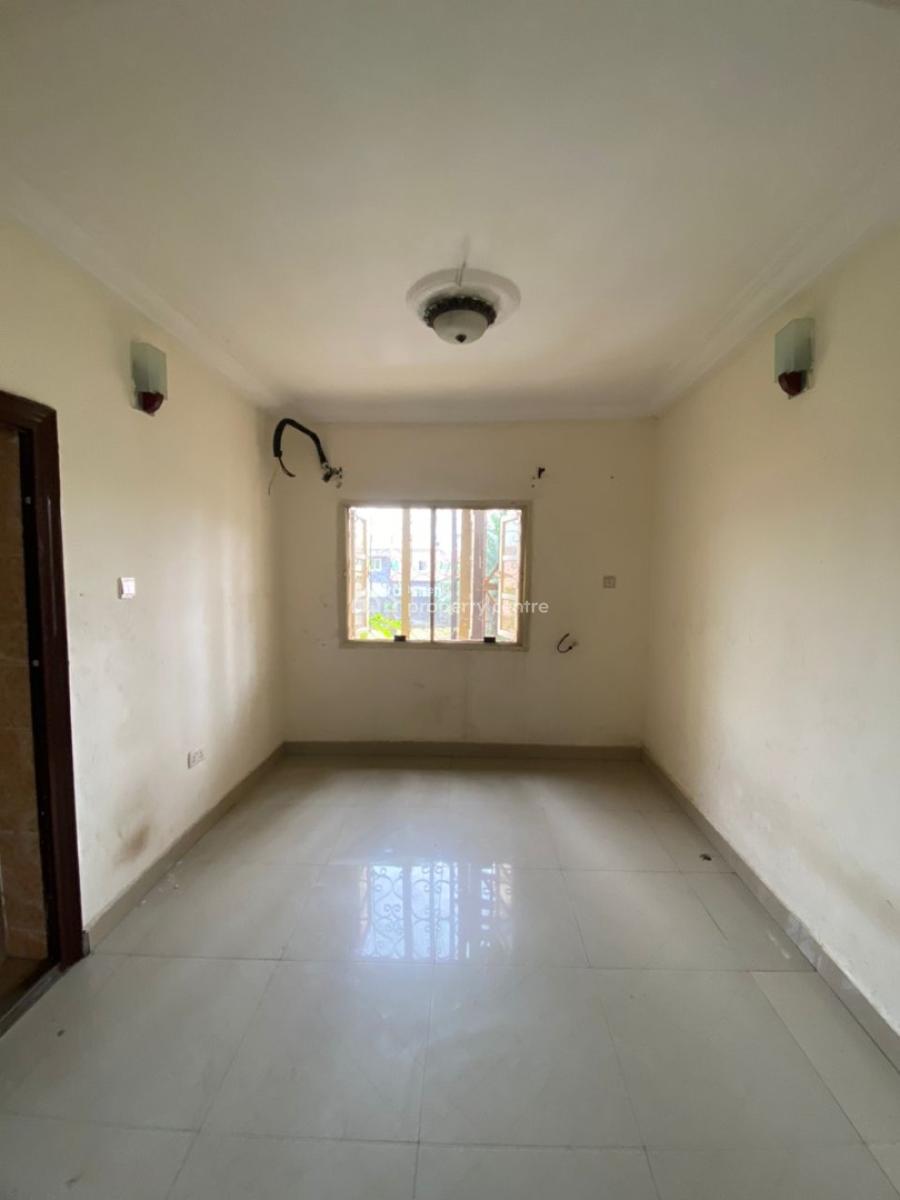 Executive 2bedrooms Luxury Apartment, Fountain Estate, Ipaja, Lagos, Flat / Apartment for Rent