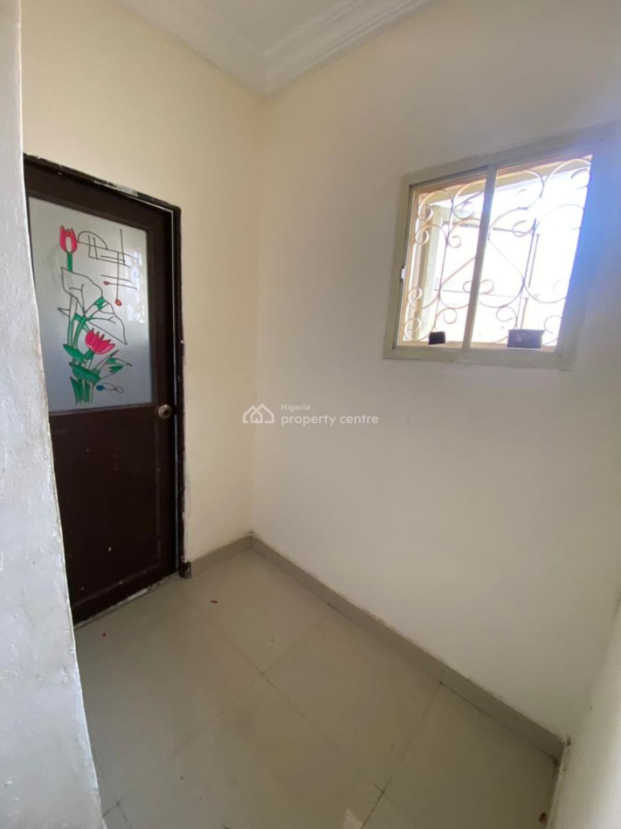 Executive 2bedrooms Luxury Apartment, Fountain Estate, Ipaja, Lagos, Flat / Apartment for Rent