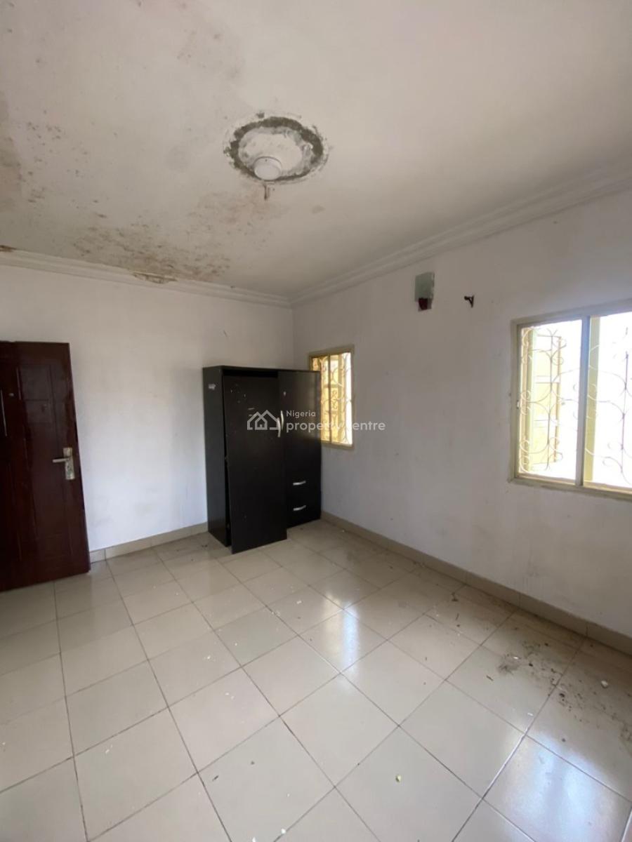 Executive 2bedrooms Luxury Apartment, Fountain Estate, Ipaja, Lagos, Flat / Apartment for Rent