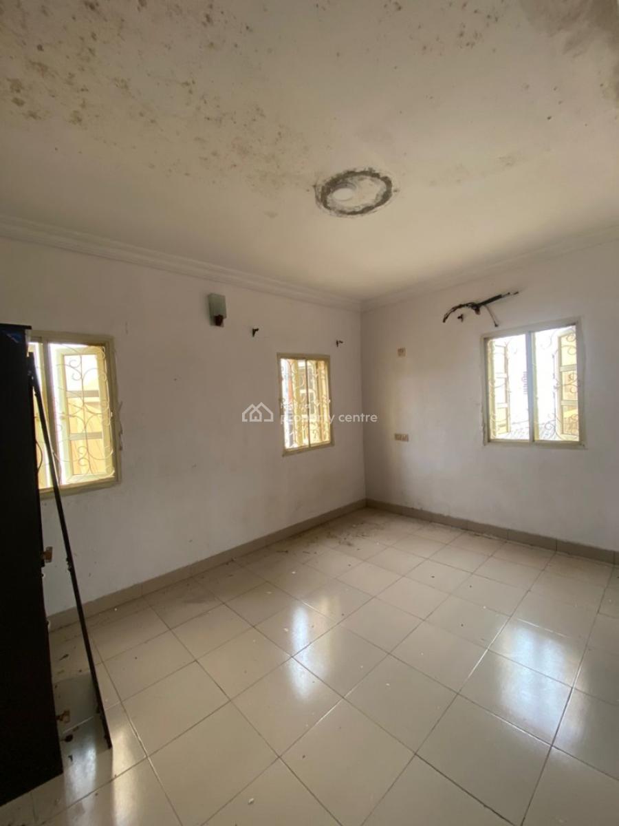 Executive 2bedrooms Luxury Apartment, Fountain Estate, Ipaja, Lagos, Flat / Apartment for Rent