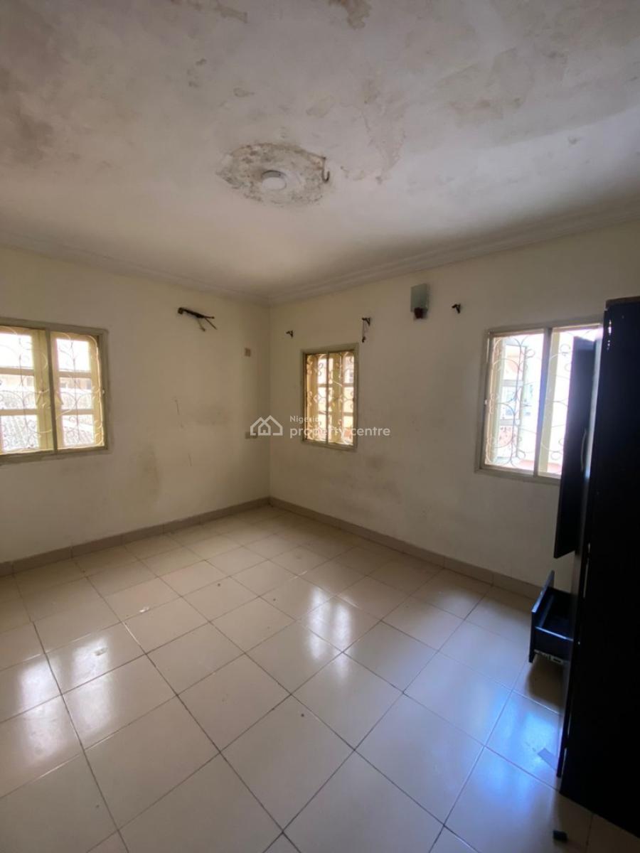 Executive 2bedrooms Luxury Apartment, Fountain Estate, Ipaja, Lagos, Flat / Apartment for Rent