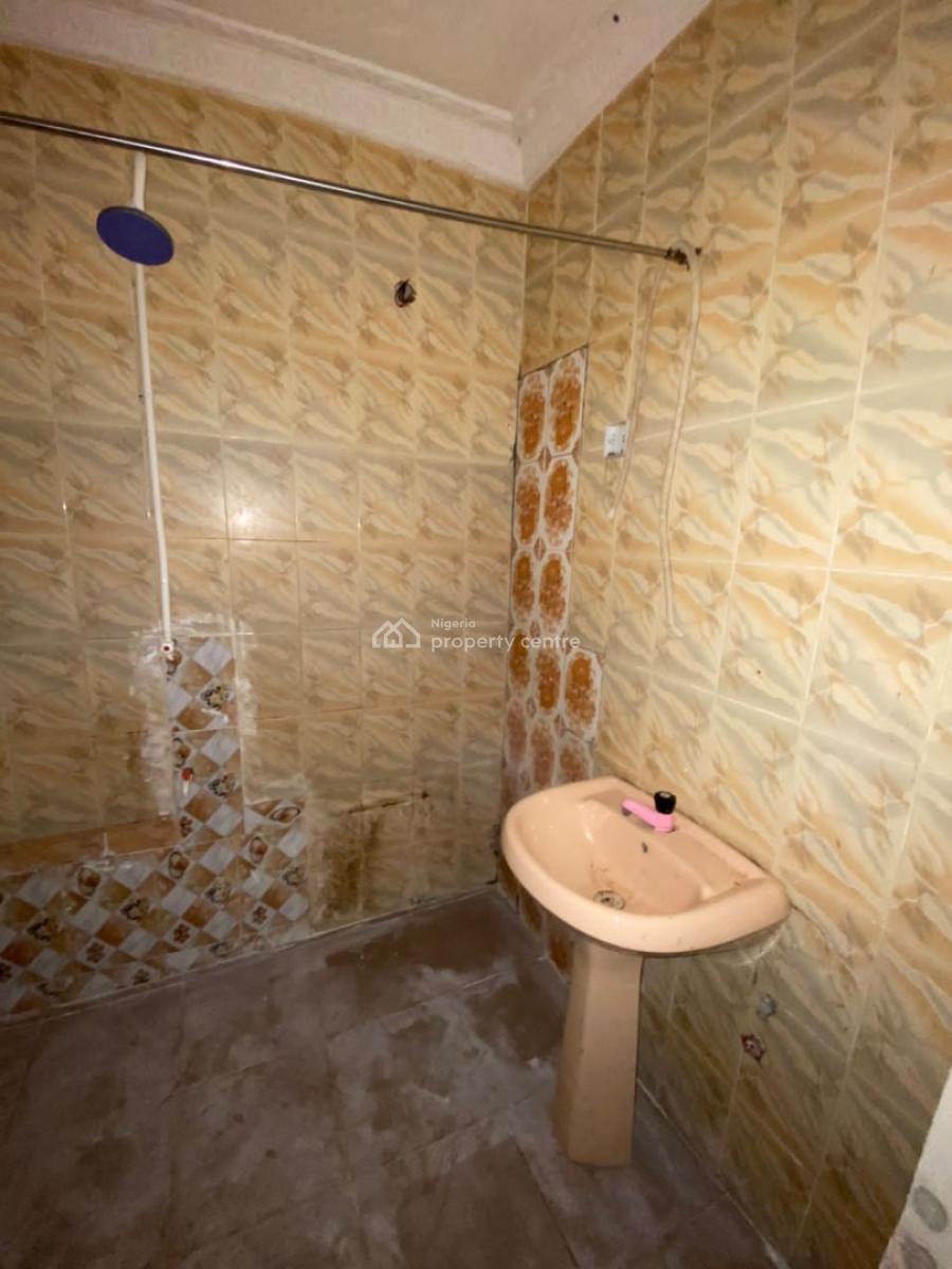 Executive 2bedrooms Luxury Apartment, Sunny Villa Ado Roundabout, Ajah, Lagos, Flat / Apartment for Rent