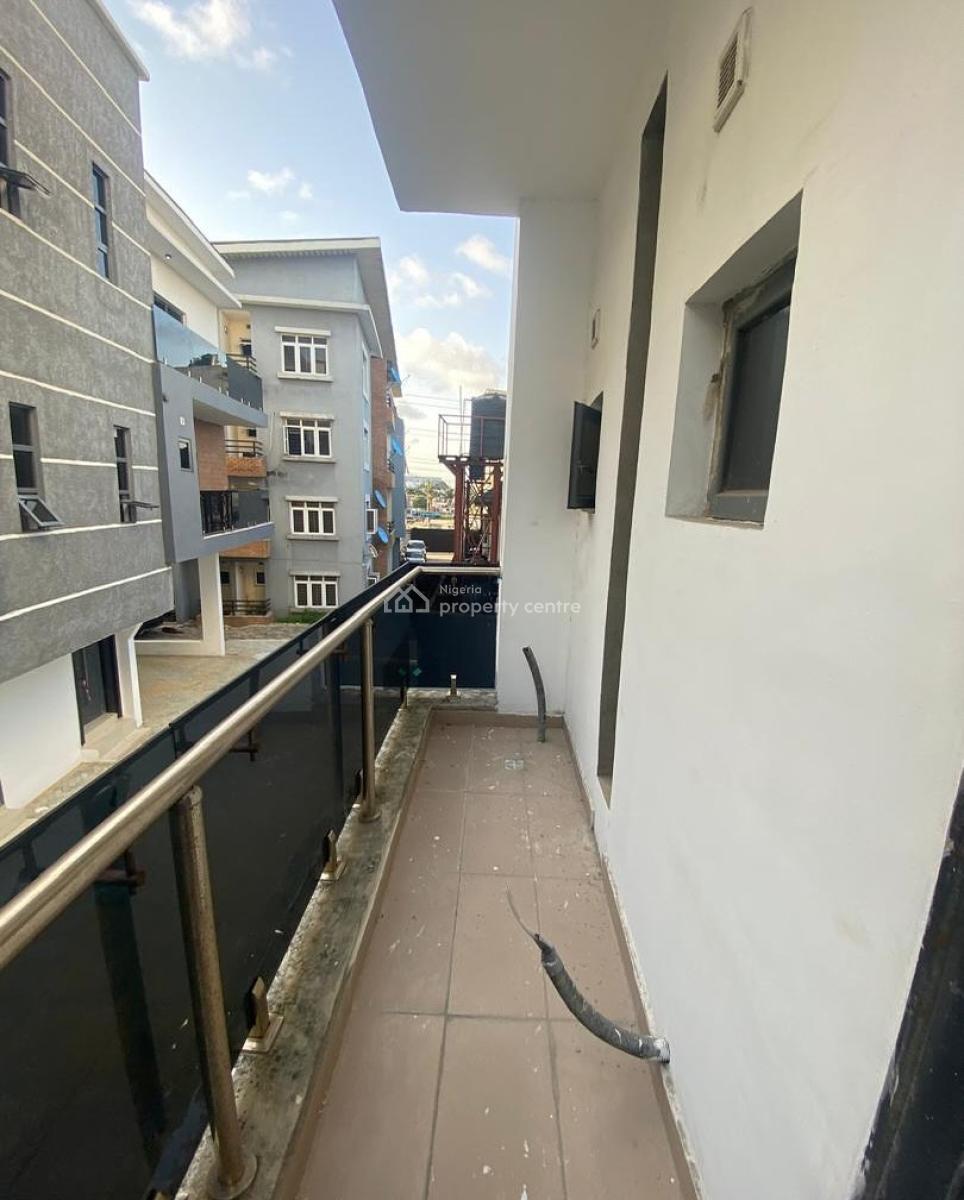 2 Bedroom Apartment + Bq, Ologolo, Lekki, Lagos, Block of Flats for Sale