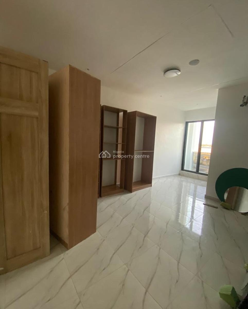 2 Bedroom Apartment, New Road, Lekki, Lagos, House for Sale
