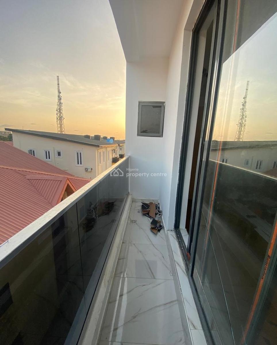 2 Bedroom Apartment, New Road, Lekki, Lagos, House for Sale