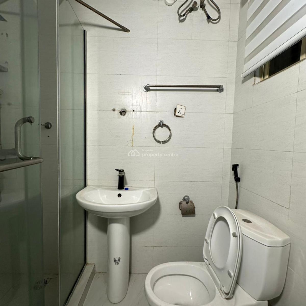 Well Built 2 Bedroom Apartment with Bq, Ikate, Lekki, Lagos, Flat / Apartment for Sale