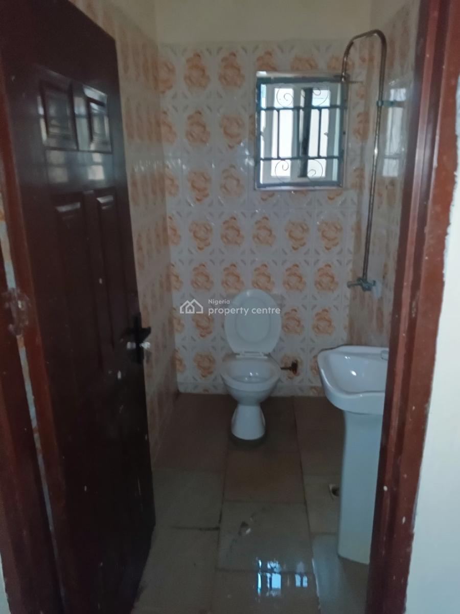 Luxury 4 Bedroom Semi Detached Duplex with Bq, Pay & Move-in., Admiralty Homes Estate, Alpha Beach Road, New-road Bustop, Igbo Efon, Lekki, Lagos, Semi-detached Duplex for Rent