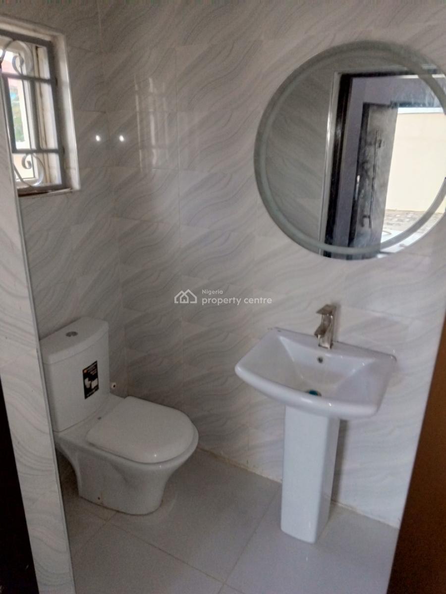 Luxury 4 Bedroom Semi Detached Duplex with Bq, Pay & Move-in., Admiralty Homes Estate, Alpha Beach Road, New-road Bustop, Igbo Efon, Lekki, Lagos, Semi-detached Duplex for Rent