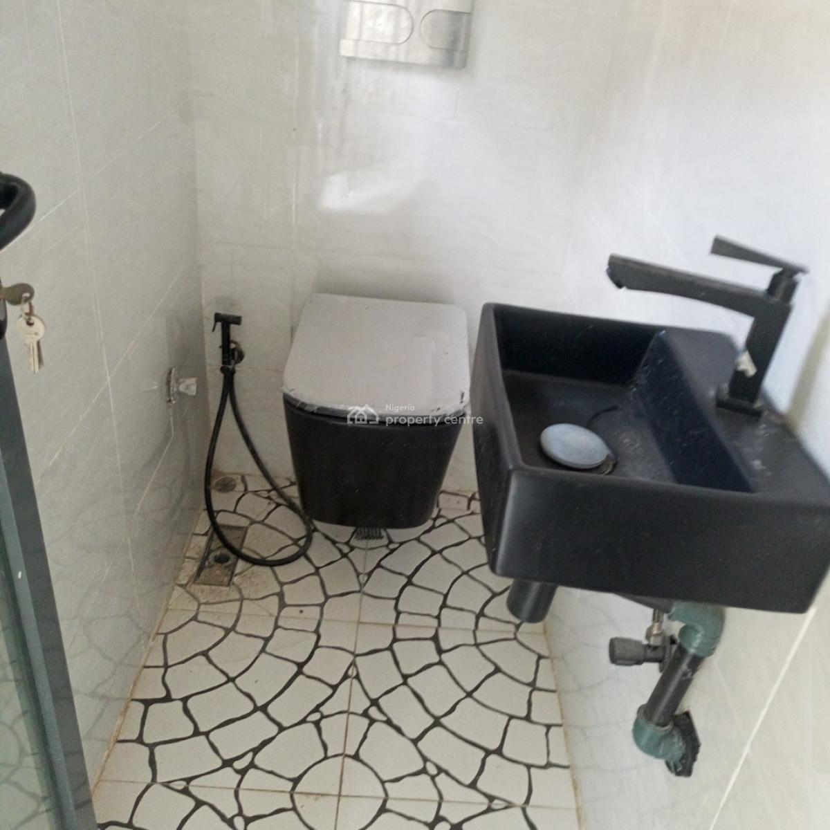 Prime and Sharp Shop, Agungi, Lekki, Lagos, Shop for Rent