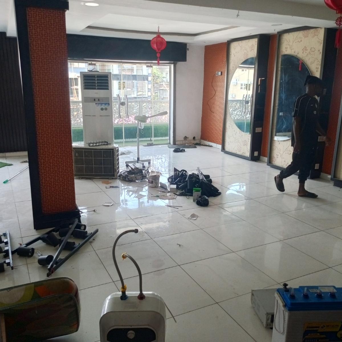 a Prime and Standard 110sqm Shop Space, Agungi Lekki, Agungi, Lekki, Lagos, Shop for Rent