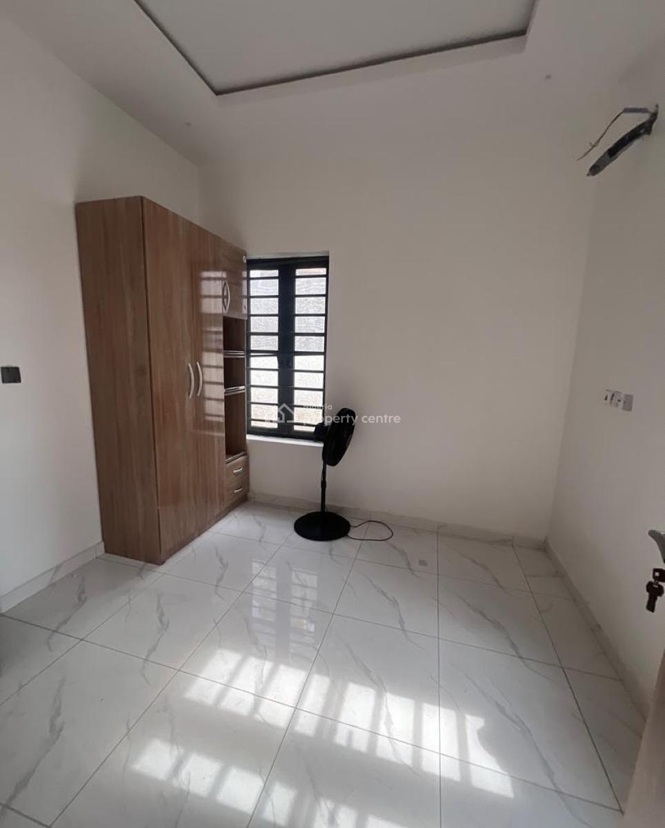 1 Bedroom Apartment, Ologolo, Lekki, Lagos, Flat / Apartment for Sale