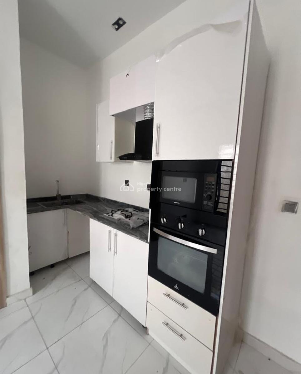 1 Bedroom Apartment, Ologolo, Lekki, Lagos, Flat / Apartment for Sale