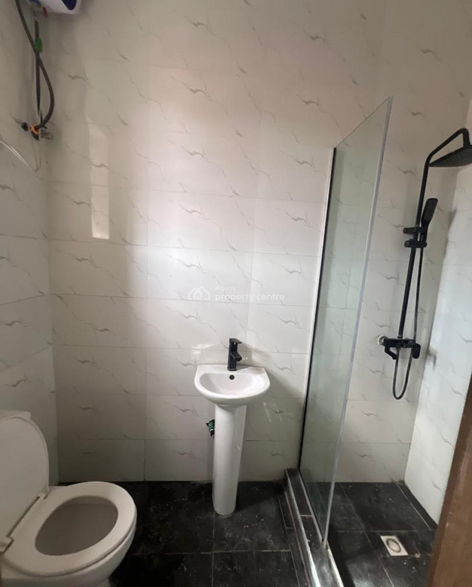 1 Bedroom Apartment, Ologolo, Lekki, Lagos, Flat / Apartment for Sale