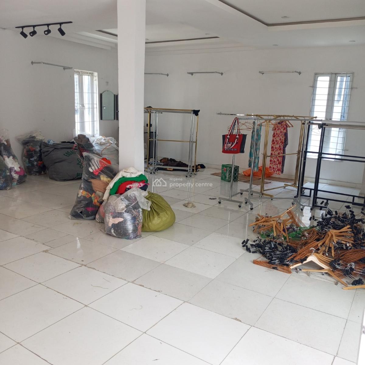 Prime and Standard 90sqm Commercial Space, Agungi Road, Agungi, Lekki, Lagos, Shop for Rent