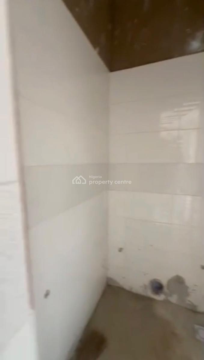 Standard Mini Flat, Shomolu, Lagos, Mini Flat (room and Parlour) for Rent