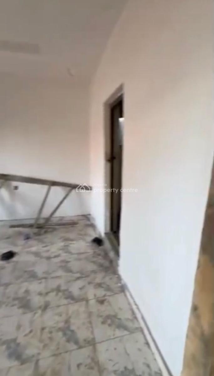 Standard Mini Flat, Shomolu, Lagos, Mini Flat (room and Parlour) for Rent