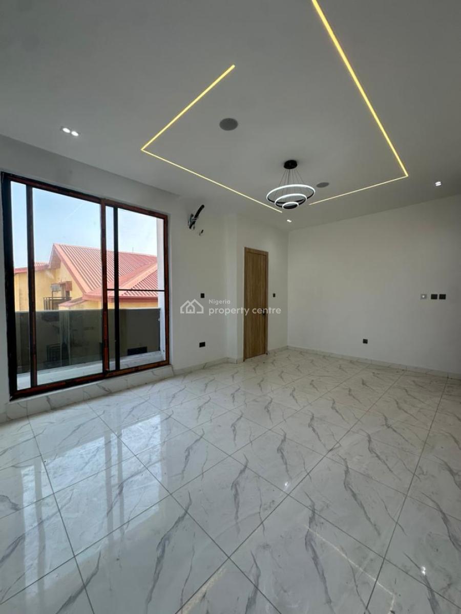 2 Bedroom Apartment with Swimming Pool, New Road, Opp Chevron, Lekki, Lagos, Flat / Apartment for Sale